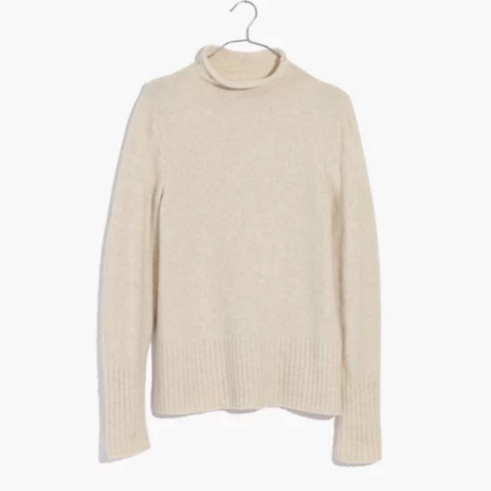 MADEWELL Cream/ Tan Lightweight Knit Sweater with a low Turtleneck